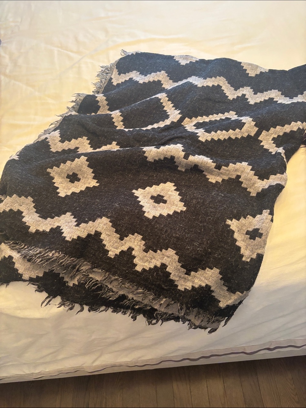 Wilfred Black and Cream Geometric Throw